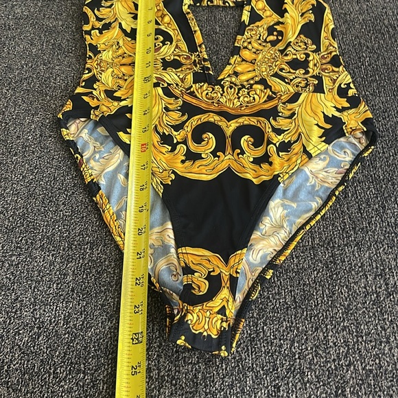 FASHION NOVA ROYALTY SUNSUIT SET Style FN 30537 Black & Gold Sz M New with tags - Picture 10 of 17